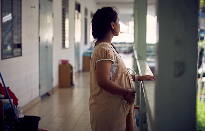 Father impregnates daughter