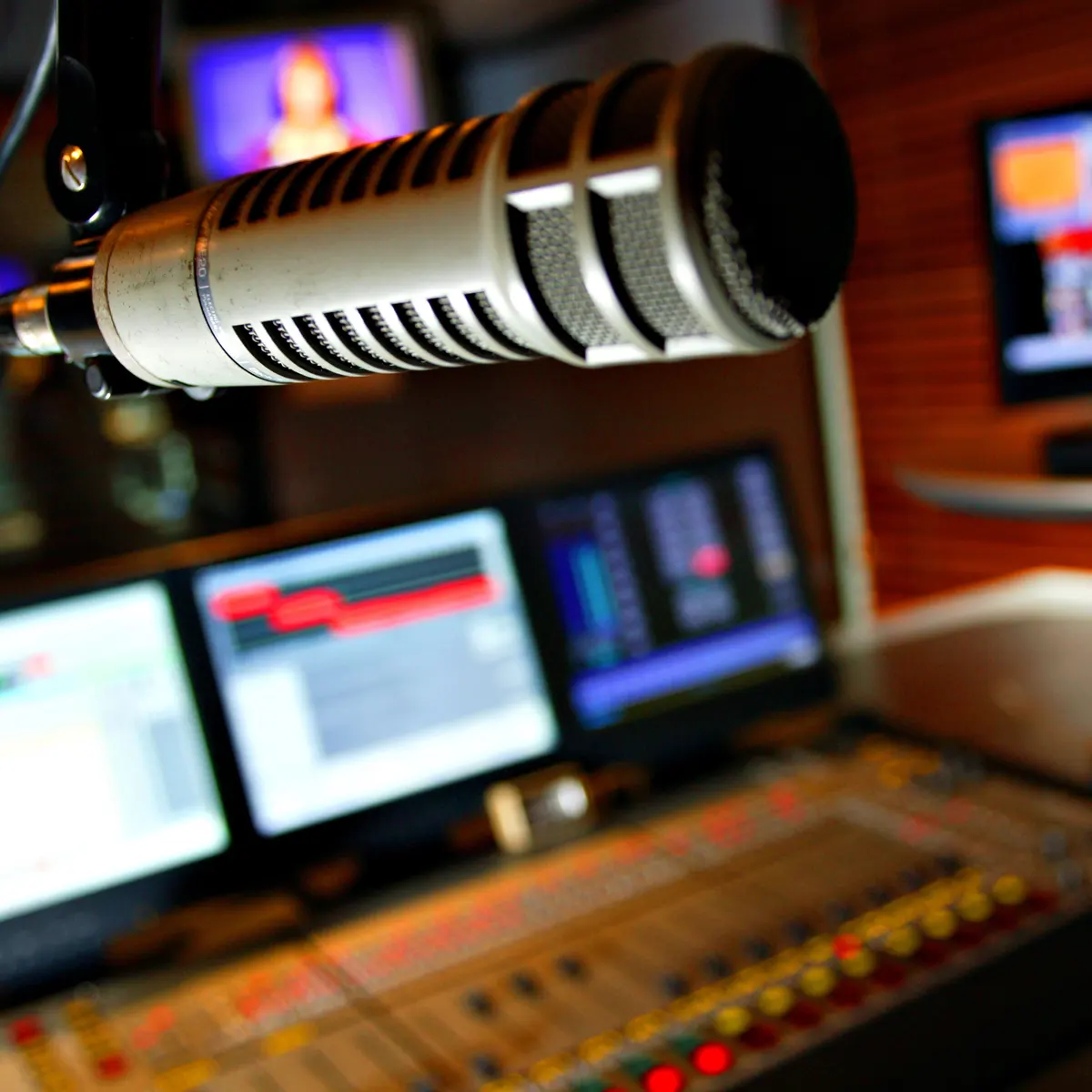 Madziwa FM readies to go on air