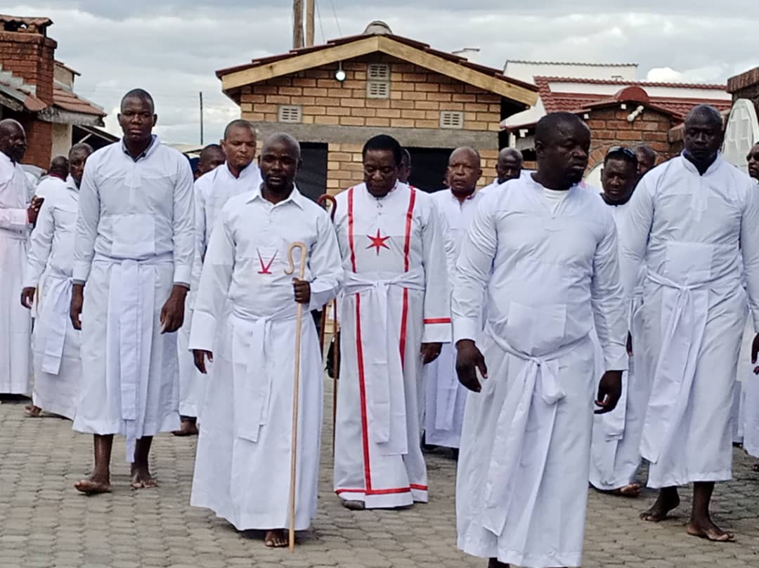 ED arrives at Mafararikwa for Apostolic church meeting