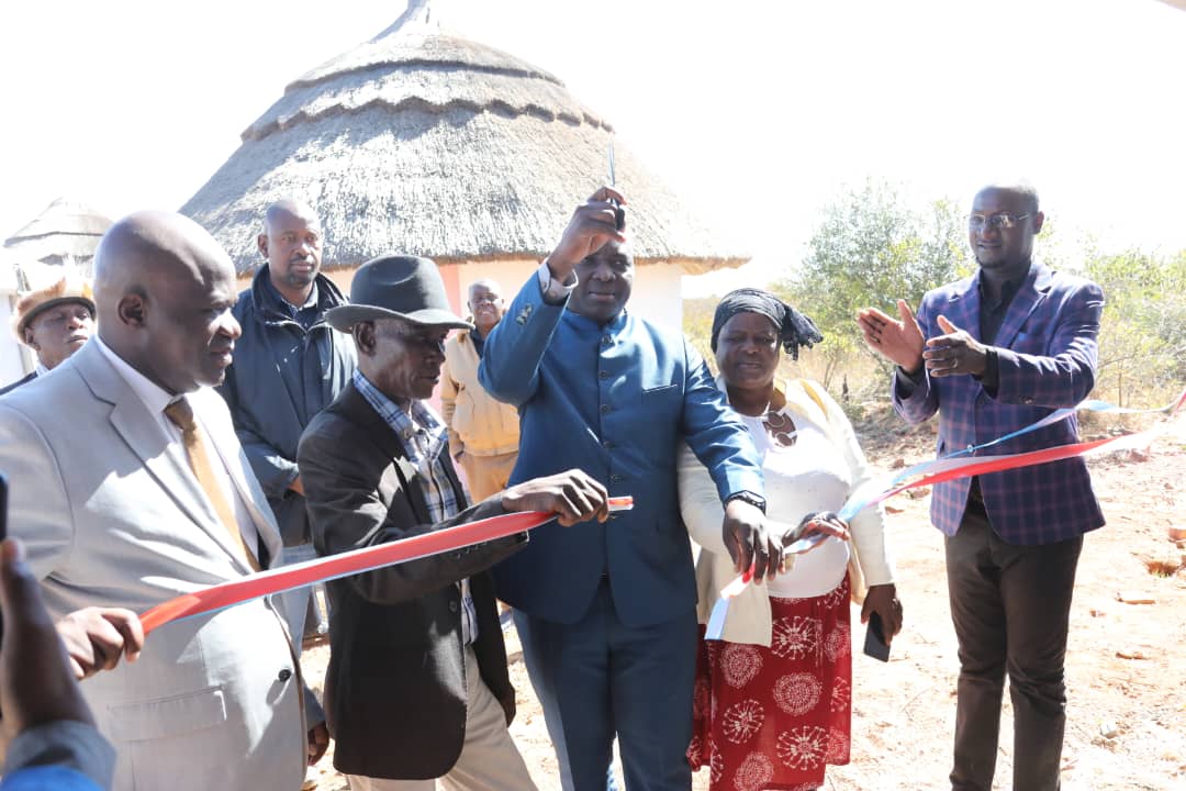 Govt salutes villagers for paving way for powerline