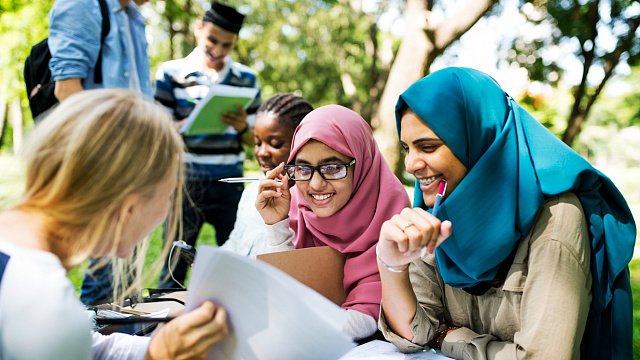 Iran proposes establishing scientific and cultural student union for Islamic nations