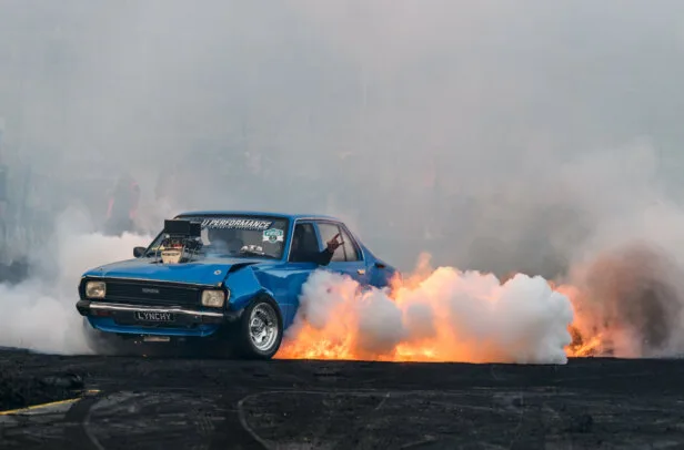 Burnout thrills weekend goers in Gweru