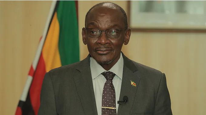 Zimbabwe rallies behind flood-hit Mozambique in regional show of solidarity