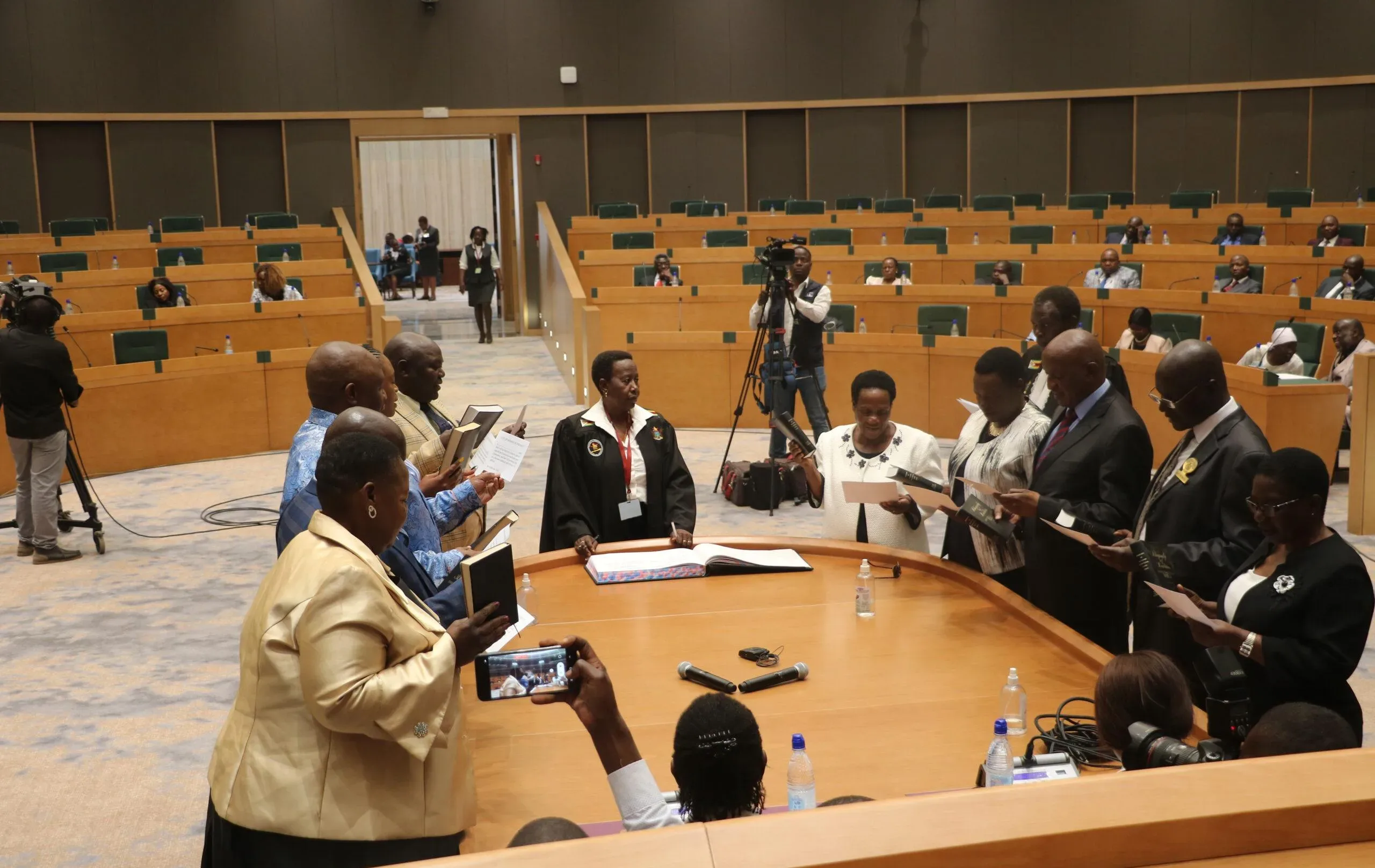 Parly raises red flag over deteriorating road safety